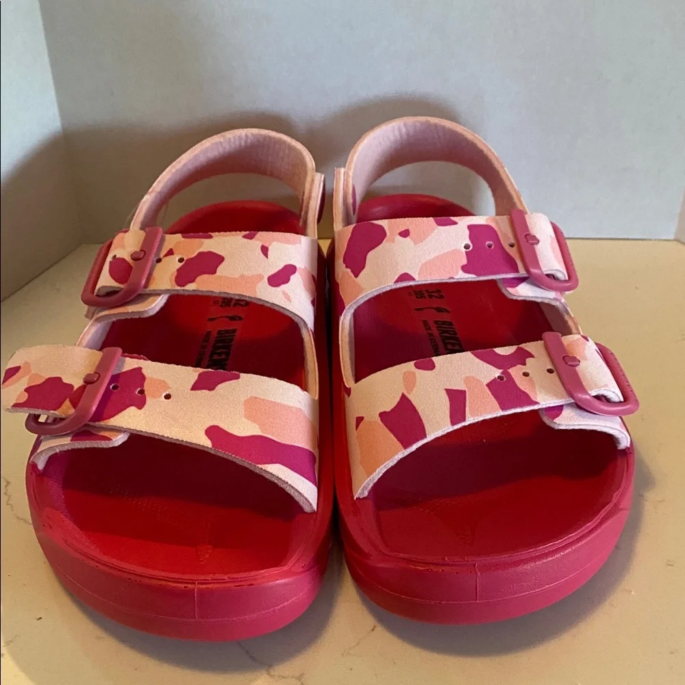 Birkenstock Kids Hot Pink Camo Double-Buckle Sandals NWT Size 1 🩷